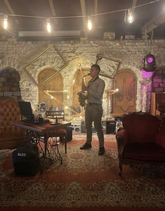 Saksofonist saksofonist Dj sax elava muusika korraldamine Lo (4 foto / 6)