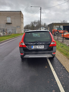 Volvo xc70 (5 фото из 9)