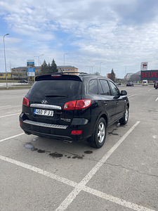 Hyundai Santa Fe 2.2 114kW (6 foto / 15)