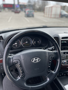 Hyundai Santa Fe 2.2 114kW (12 foto / 15)