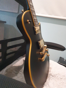 Kasutatud ESP LTD EC-1000VB/Duncan elektrikitarr (4 foto / 10)