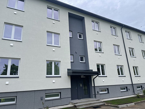 Vajatakse fassaaditöölisi (2 foto / 2)