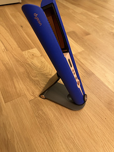 Dyson Corrale (3 foto / 10)