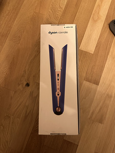 Dyson Corrale (8 foto / 10)