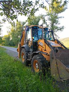 Jcb (2 լուսանկար / 2)