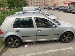 Volkswagen Golf 4 (5 фото из 6)