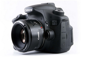 Canon EOS 60D 18 0MP Digital SLR CameraCanon EOS 60D DSLR Ca (2 լուսանկար / 2)
