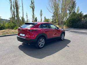 Mazda CX-30 (12 լուսանկար / 13)