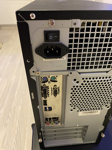 Lauaarvuti intel i3 8100 (3 foto / 8)
