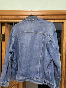 Джинсовая куртка levis (3 фото из 3)