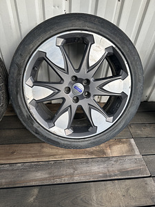 Kummid ja veljed volvo xc (6 foto / 10)