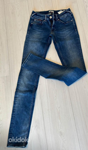 Tommy Hilfiger teksad