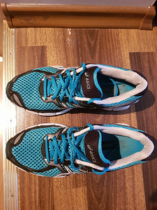 Asics tossud s39,5 (2 foto / 3)