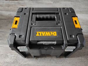 DeWalt DCS576T2; 54 В; Аккумулятор 2x6,0 Ач (7 фото из 7)
