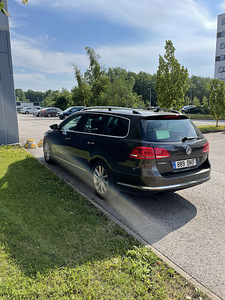 Volkswagen Passat (2 foto / 7)