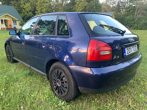 Продам маленькую и хорошую ауди а3 (5 фото из 10)