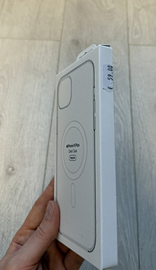 iPhone 14 plus originaal magsafe kaaned ja kaitseklaasid. (4 foto / 8)