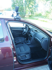 Skoda Octavia 1.6 75kW (3 foto / 10)