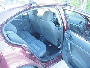 Skoda Octavia 1.6 75kW (4 foto / 10)