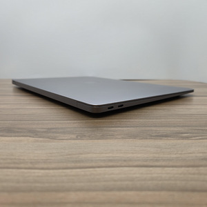 Macbook Air M1 256GB (2020) (4 foto / 5)