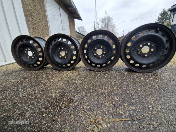Комплект стальных дисков 5x112 R16