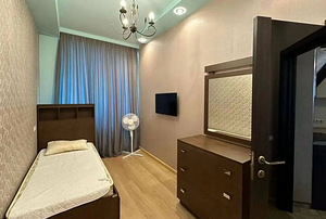 Տրվում է 3-սենյականոց բնակարան Արաբկիրում (8 լուսանկար / 9)