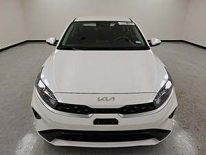 2024 KIA FORTE LX (5 фото из 12)