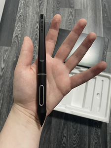 HUION Kamvas 13 (2 foto / 8)