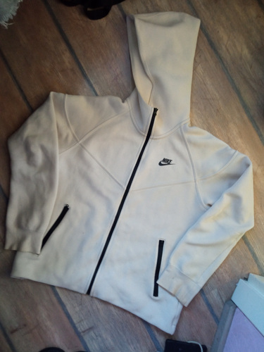 Nike Tech Fleece