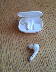 Motorola Verve buds 800 (4 foto / 4)