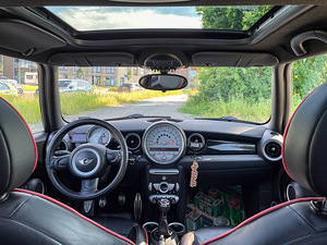 Mini Cooper S 128kw (9 фото из 14)