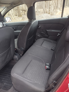 Продам Dacia Sandero 2014 (9 фото из 10)