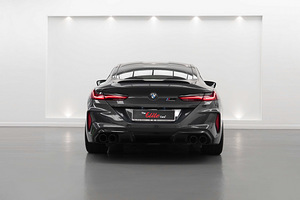 BMW M8 competition (3 фото из 11)