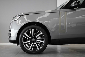 2024 RANGE ROVER HSE P530 (3 լուսանկար / 4)