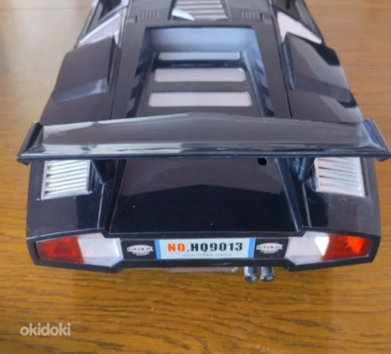 Լամբորջինի տեսակի մեքենա խաղալիք (3)