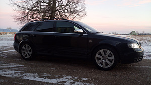 Audi S4 B6 4.2l V8 manuaal quattro (5 foto / 10)