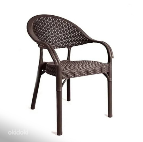 Պլասմասե աթոռ մետաղական ոտքերով (2)