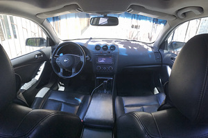 Nissan Altima 2.5s (7 լուսանկար / 11)