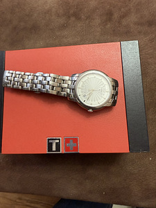 TISSOT Մեխանիկական ժամացույց (3 լուսանկար / 5)