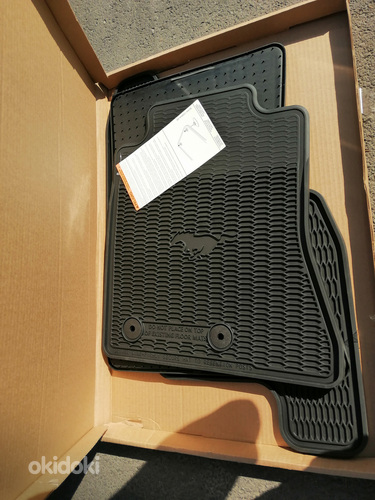 Ford Mustang 2021 (12)