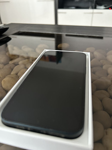 iPhone 14 128gb (3 foto / 4)