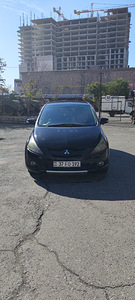 Mitsubishi Grandis