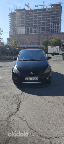 Mitsubishi Grandis