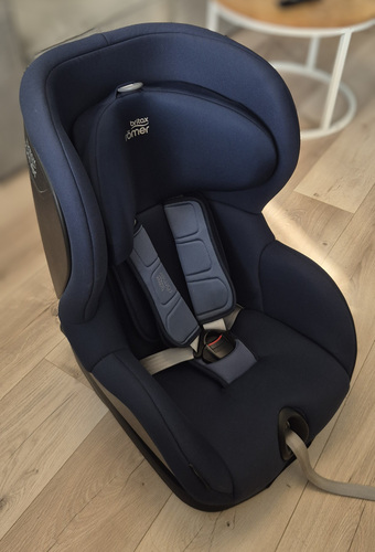 BRITAX RÖMER Trifix 2 i-Size (Детское автокресло 76–105 см)