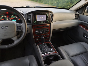 Jeep Grand Cherokee CRD 3.0 160KW (9 foto / 13)
