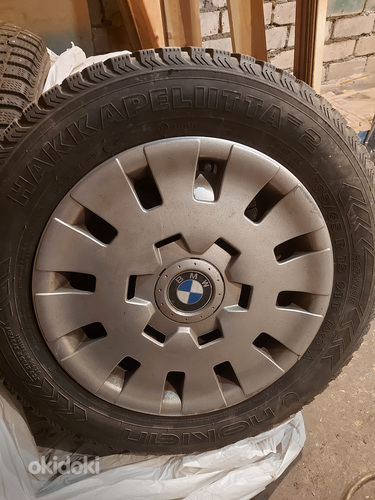 Шипованные шины на колесах BMW 3 серии или аналогичных (фото #3)