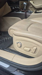 AUDI A6 C7 2014 (6 foto / 8)