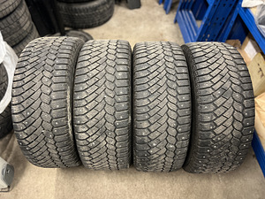 CONTINENTAL ContiIceContact 4x4 255/55 R18 (1 foto / 10)