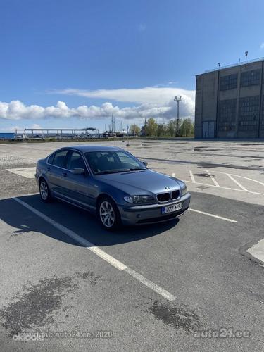BMW 320i (foto #1)