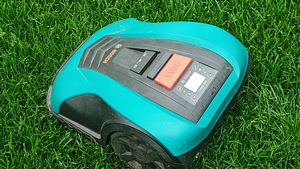 Bosch Indego 350 (1 foto / 3)
